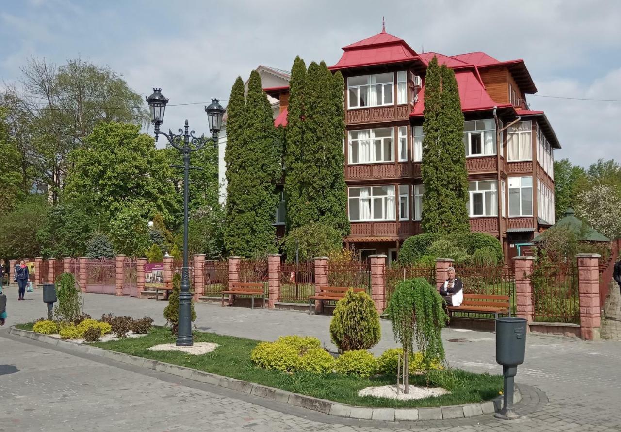 Hotel Сонячна Truskavec Exteriér fotografie